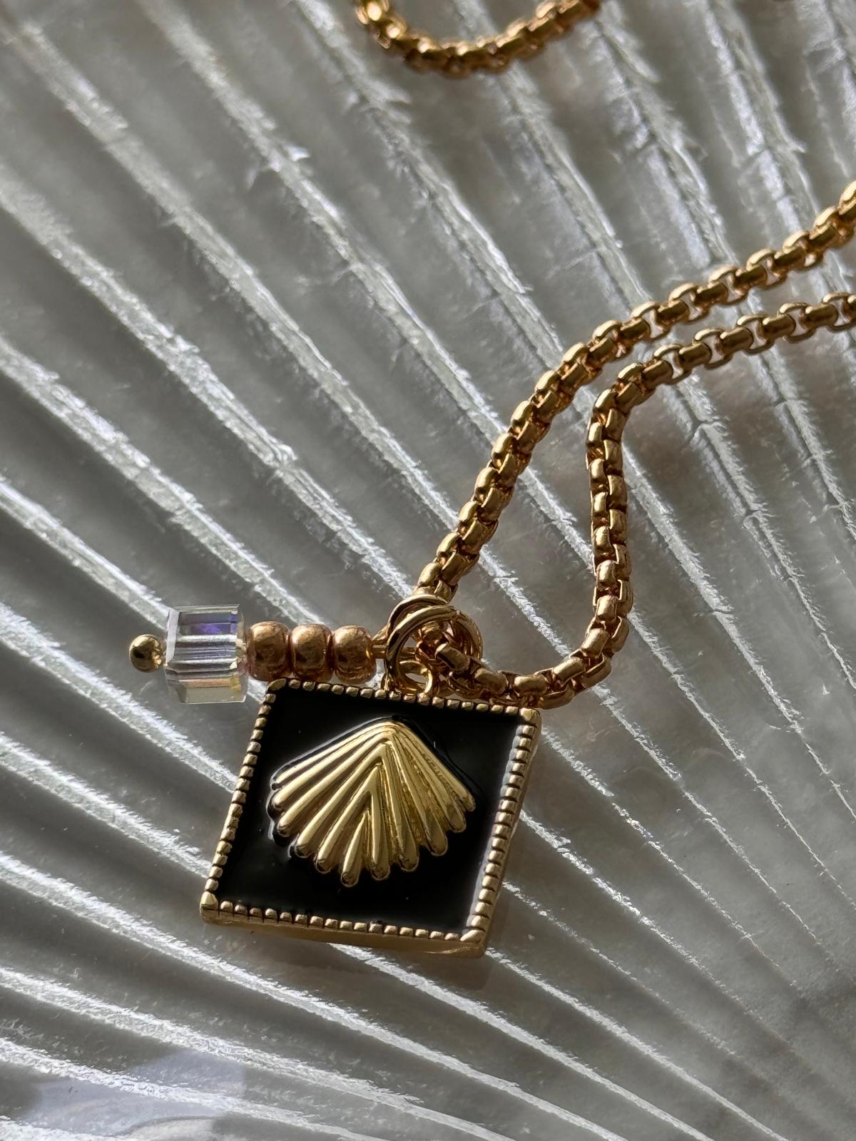Night Summer Necklace